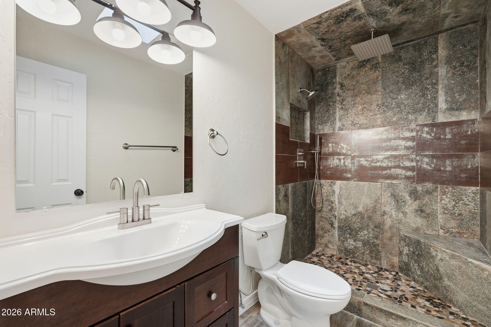 3411 West Hearn Road Phoenix, AZ 85053 - Photo 23 of 46