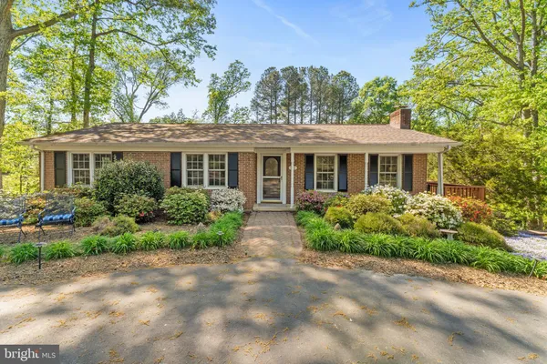 $490,000 | 300 Braehead Drive, Fredericksburg, VA 22401