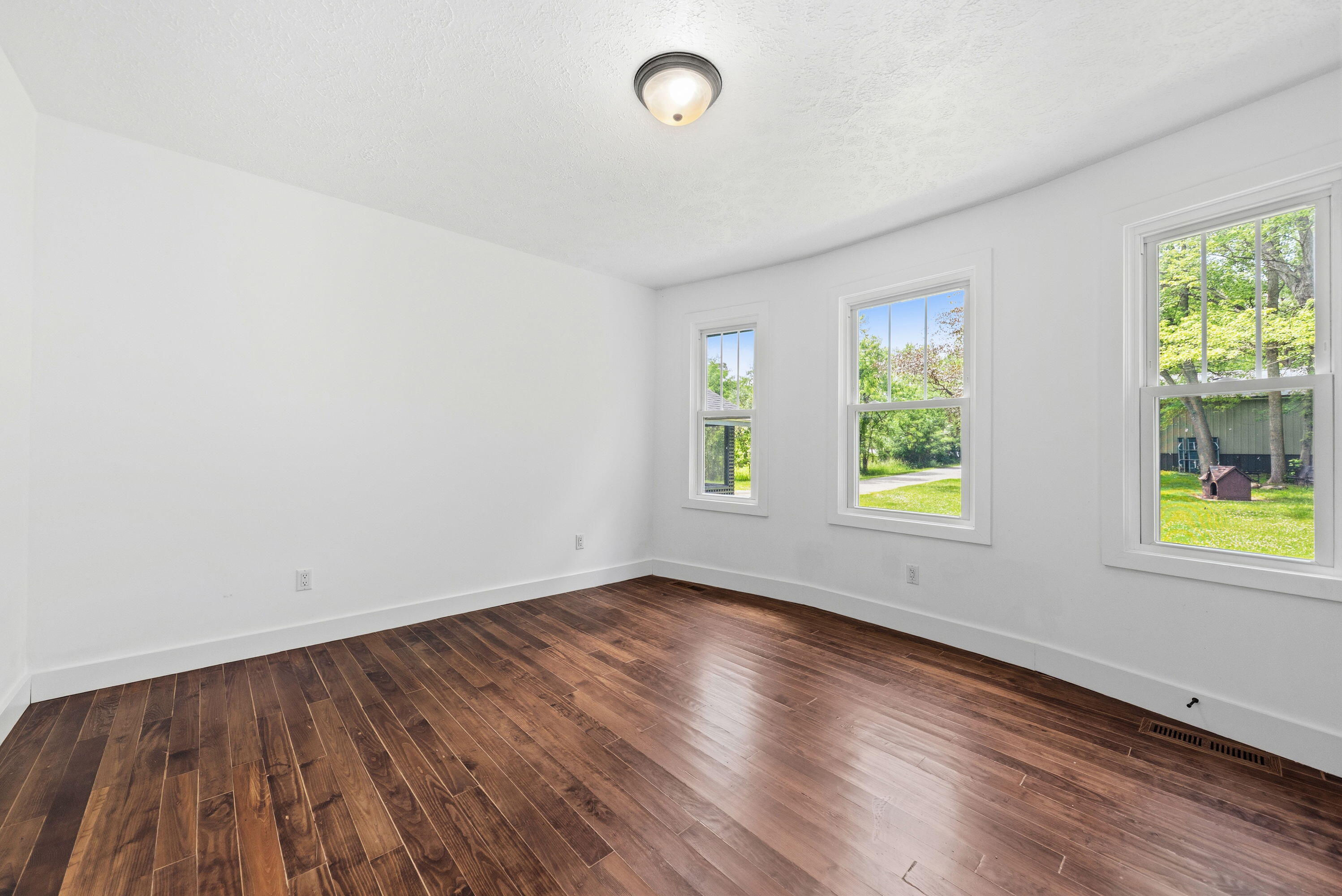 12241 Flynn Road Sawyer, MI 49125 - Photo 21 of 25 14_DavidYeeDDP_0908