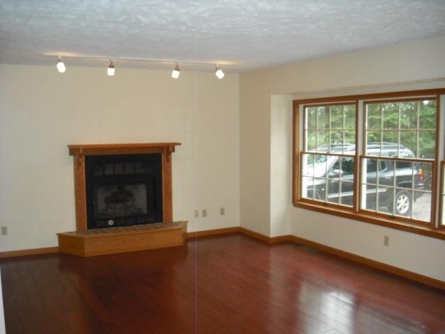 6664 Deepwater Point Road Williamsburg, MI 49690 - Photo 8 of 29 1797388-7.JPG