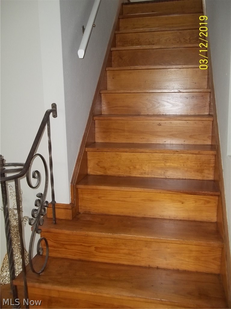 4007 Redfern Road Parma, OH 44134 - Photo 14 of 29