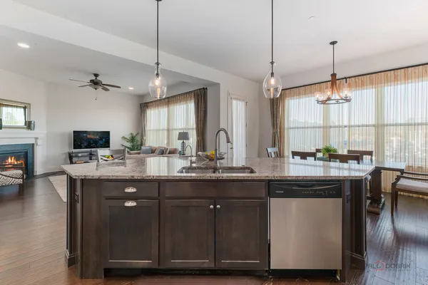 $779,000 | 1442 Somerset Place, Barrington, IL 60010