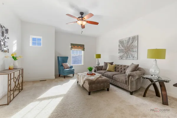 $779,000 | 1442 Somerset Place, Barrington, IL 60010