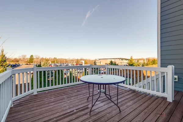$779,000 | 1442 Somerset Place, Barrington, IL 60010