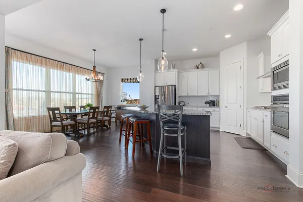 $779,000 | 1442 Somerset Place, Barrington, IL 60010