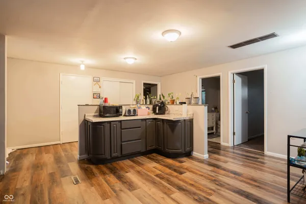 $200,000 | 225 College Drive, Anderson, IN 46012