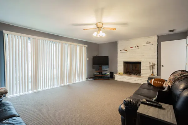 $200,000 | 225 College Drive, Anderson, IN 46012