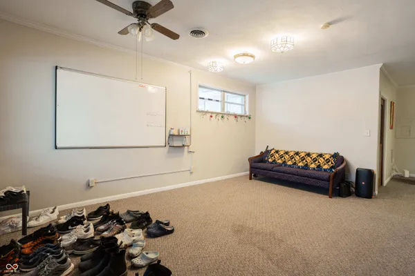 $200,000 | 225 College Drive, Anderson, IN 46012