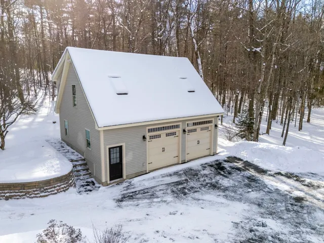 $675,000 | 71 Island Pond Road, Derry, NH 03038