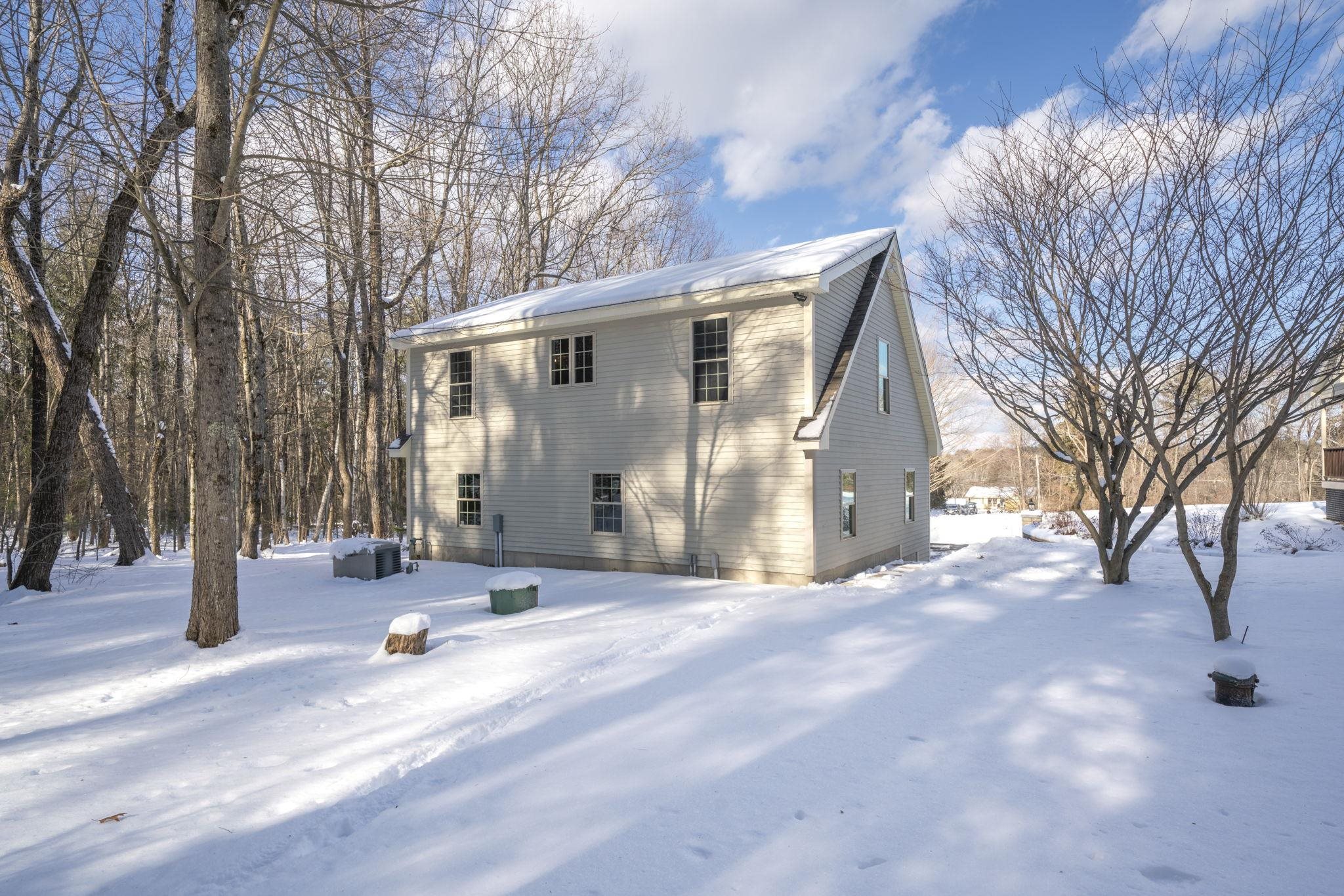 71 Island Pond Road Derry, NH 03038 - Photo 43 of 57