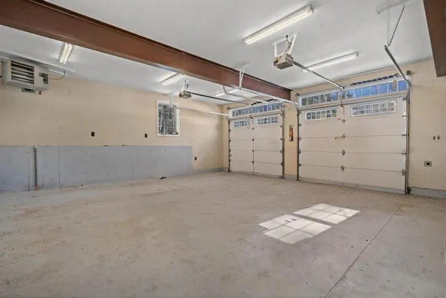 $675,000 | 71 Island Pond Road, Derry, NH 03038