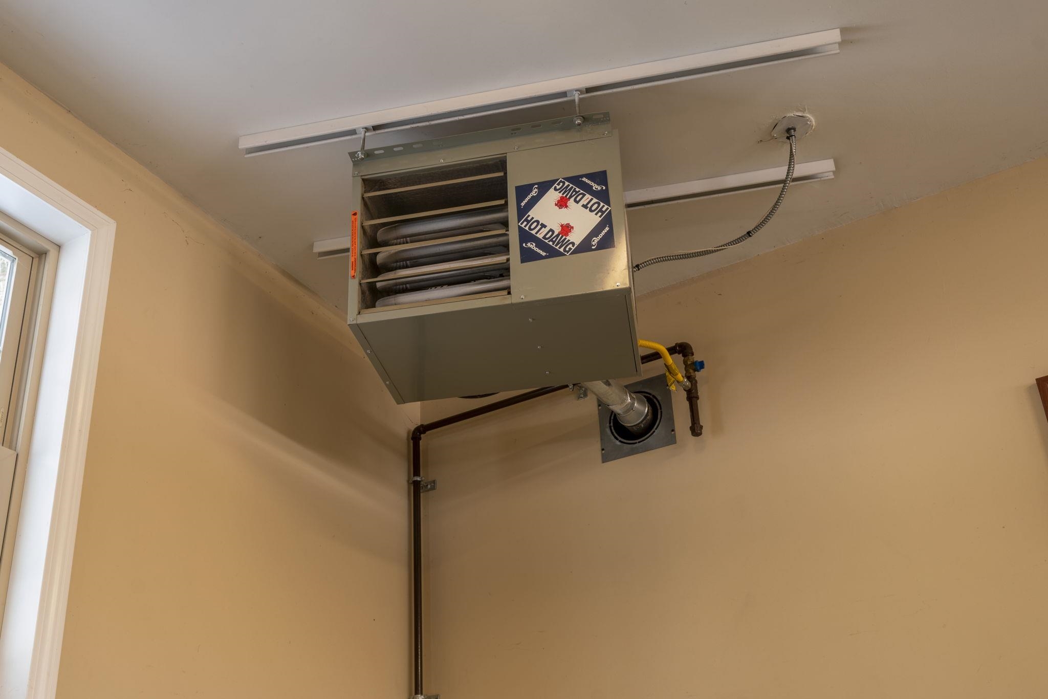 71 Island Pond Road Derry, NH 03038 - Photo 45 of 57