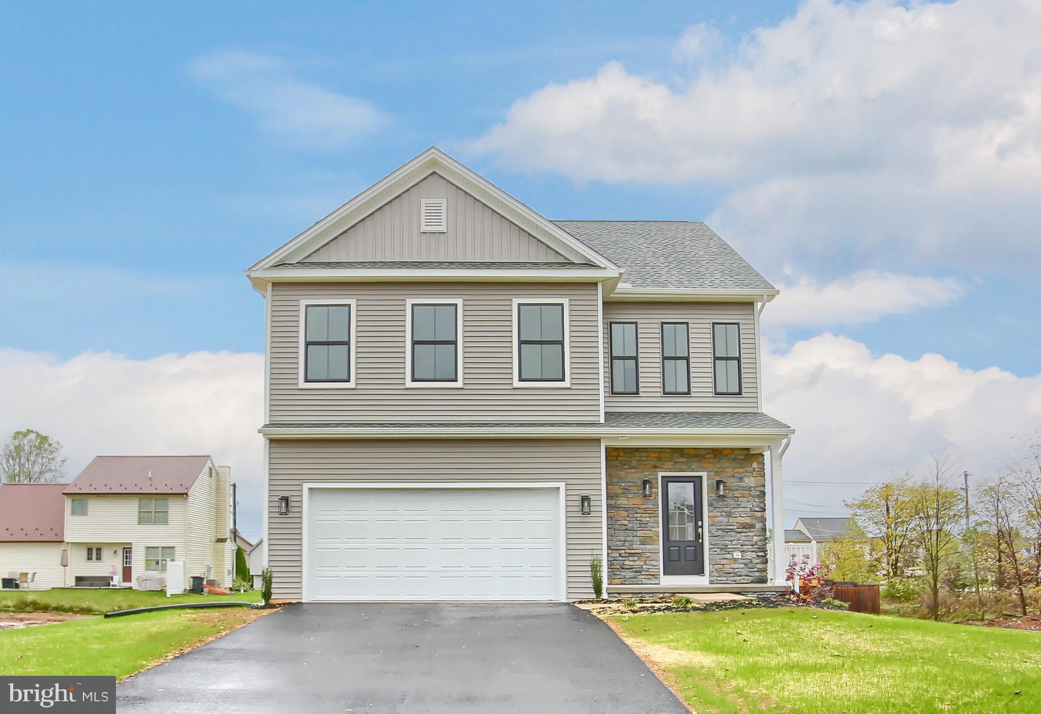 905 Dunbar Road Carlisle, PA 17013 - Photo 1 of 6 Gallery Image 1