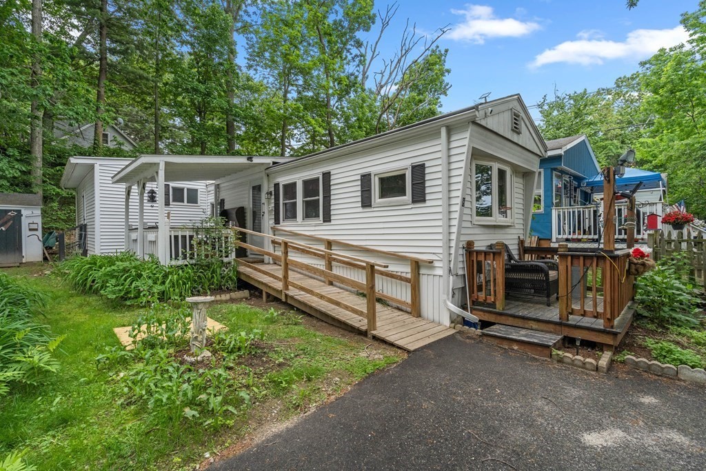 376 Worcester Road, Unit 8 Charlton, MA 01507 - Photo 1 of 17 Gallery Image 1