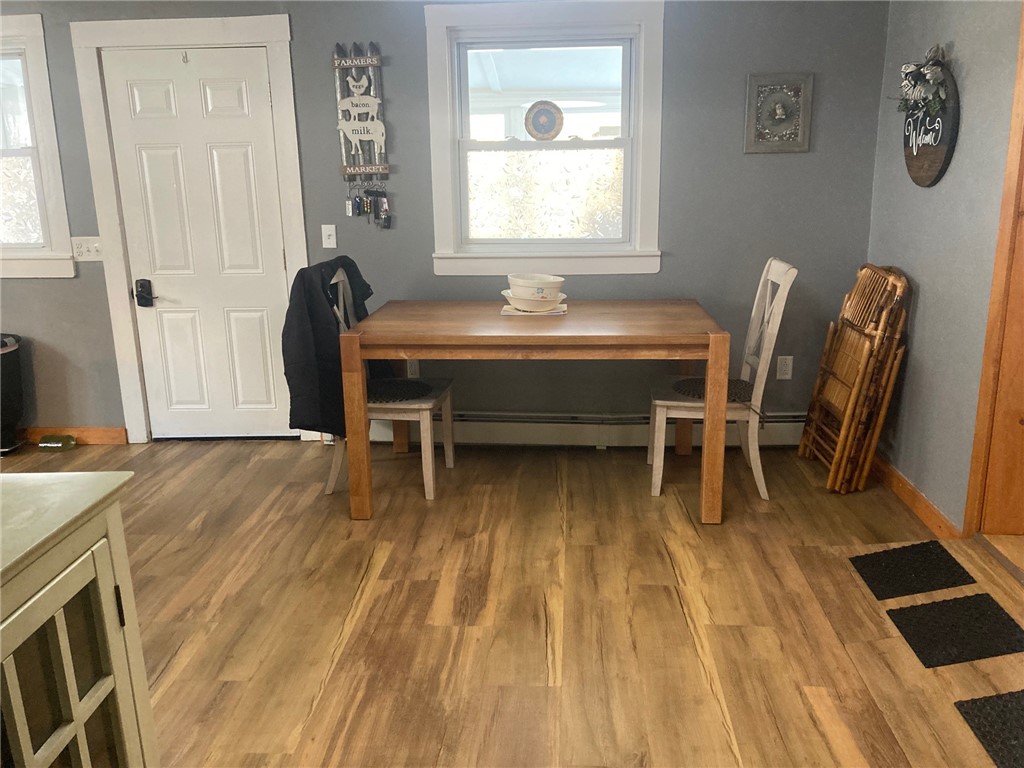 29 Mt Hygeia Road Foster, RI 02825 - Photo 11 of 25 open dining area