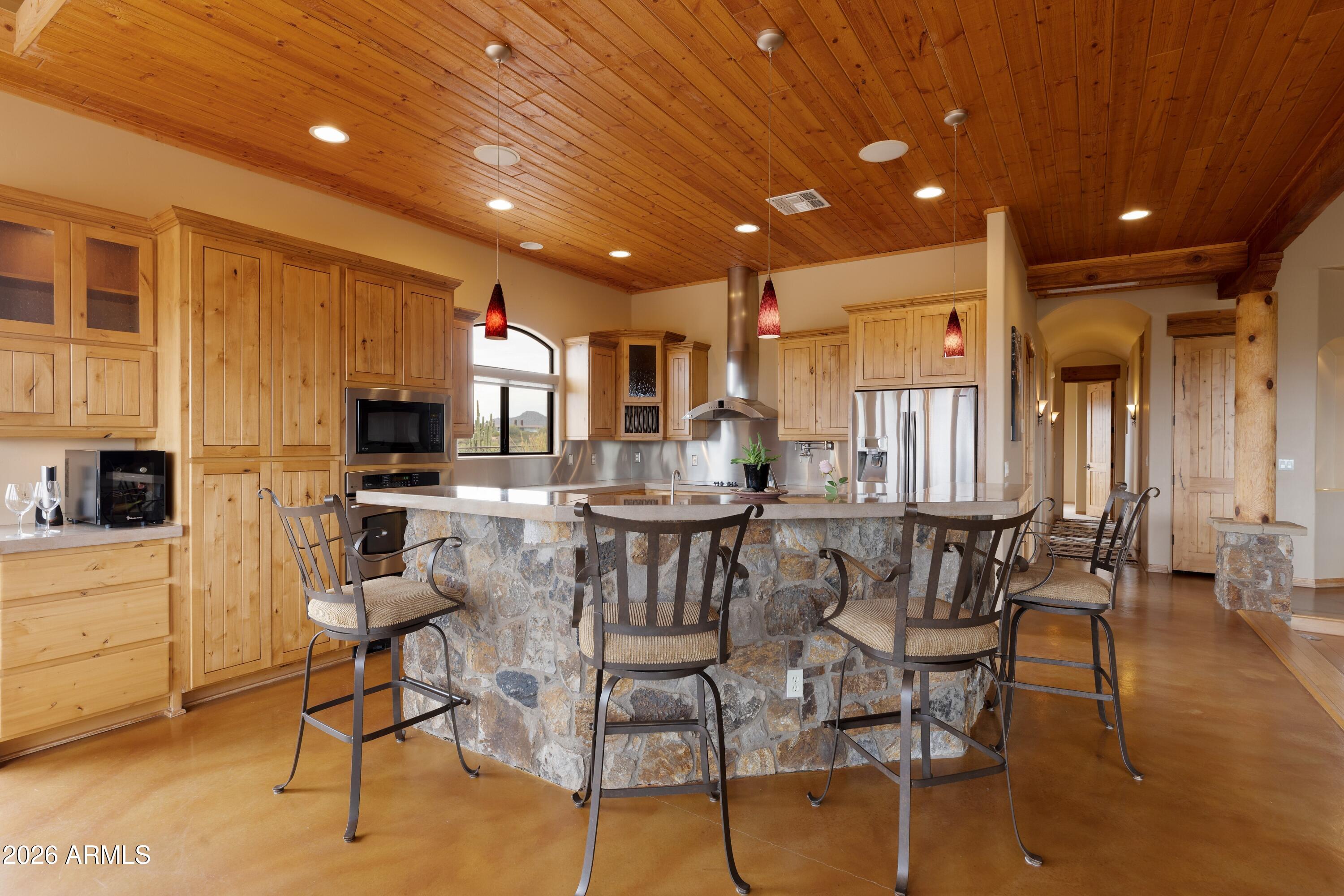 13906 East Montello Road Scottsdale, AZ 85262 - Photo 28 of 110 Breakfast Bar