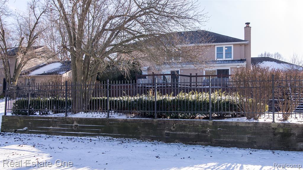 35280 Spring Hill Road Farmington Hills, MI 48331 - Photo 4 of 62