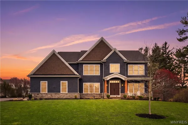 $1,399,900 | 17 Woodthrush Trail, Orchard Park, NY 14127