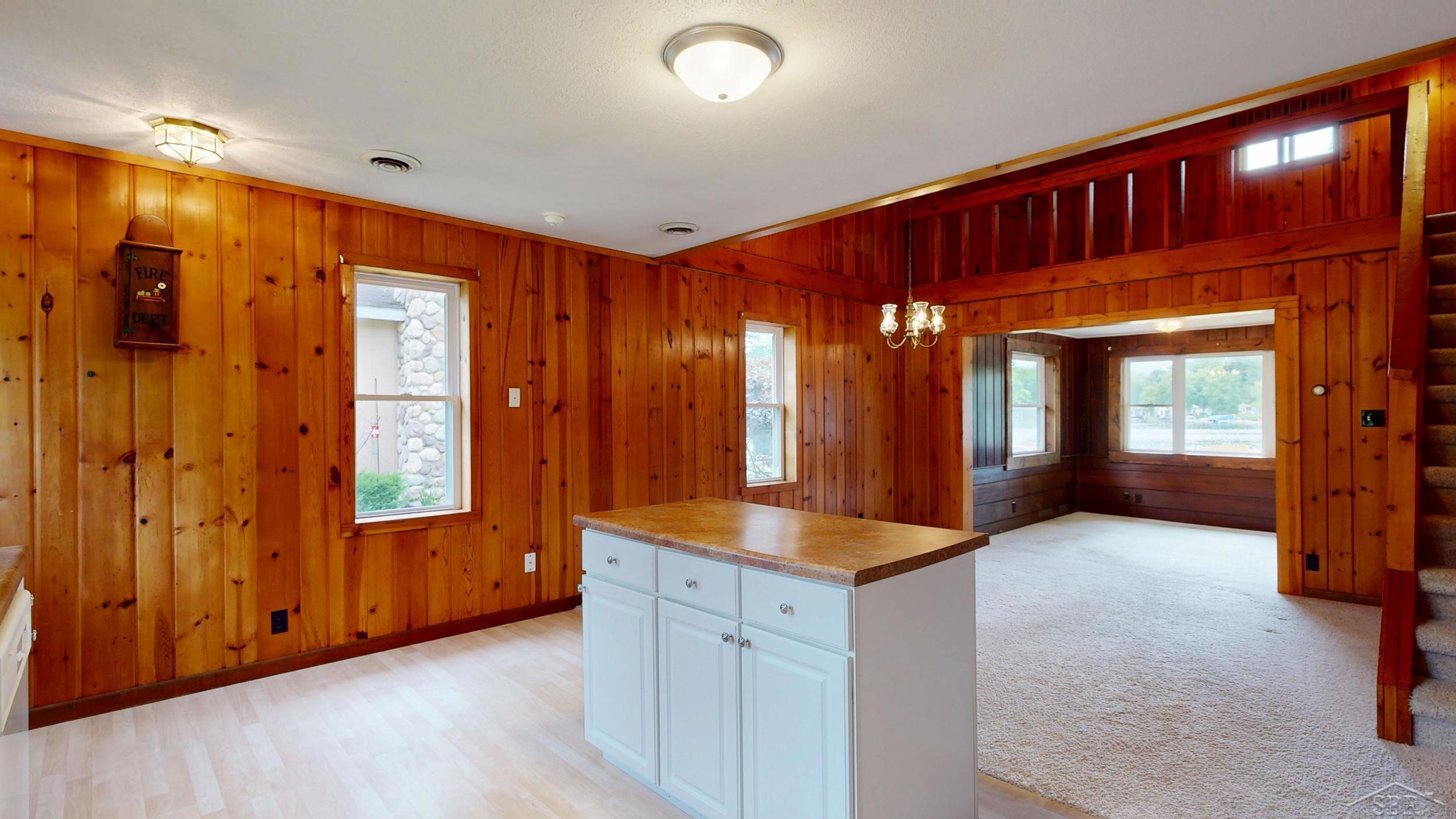 4344 Bay Road Gladwin, MI 48624 - Photo 13 of 59