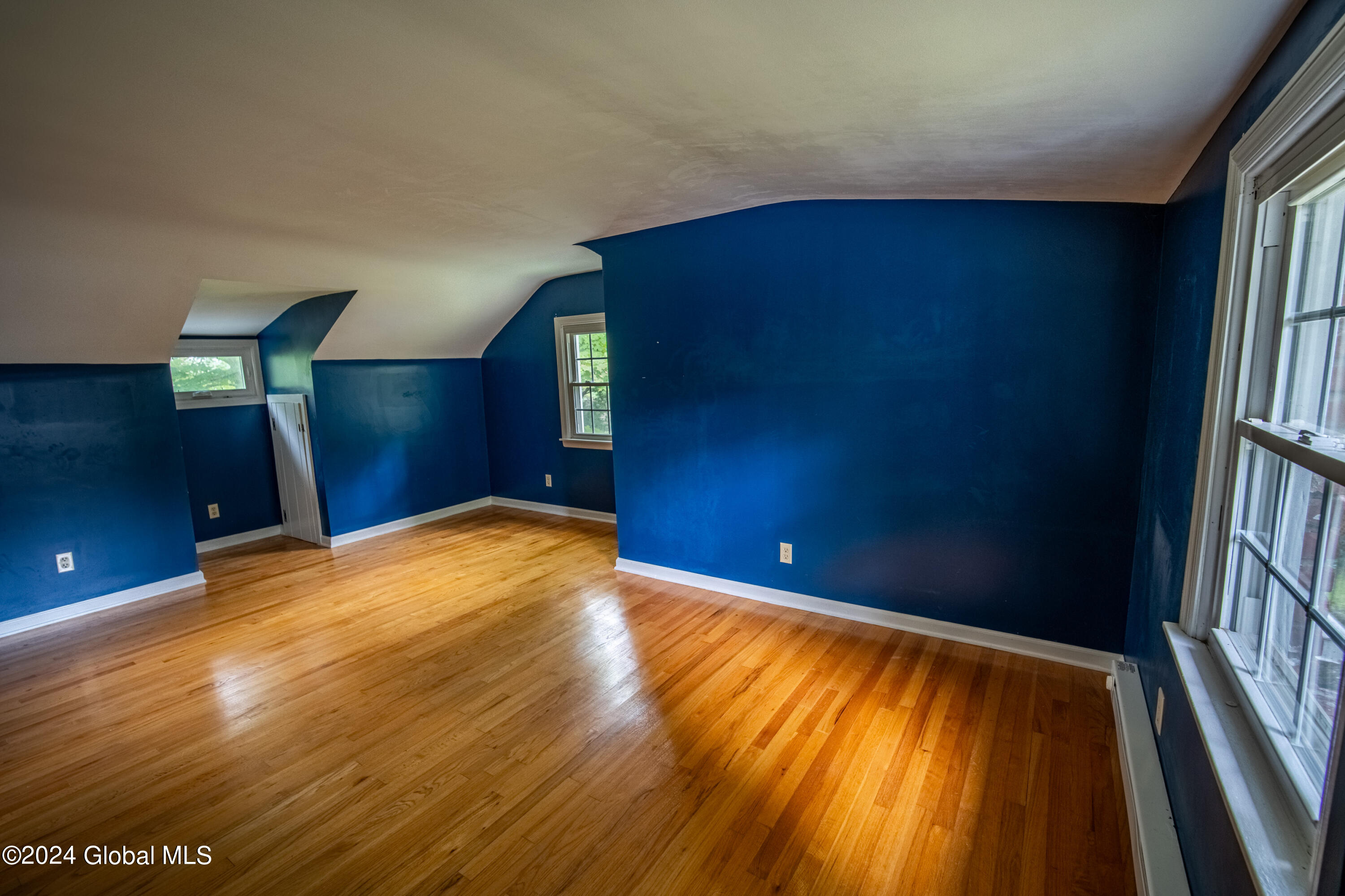 907 Inman Road Niskayuna, NY 12309 - Photo 34 of 53 907_Inman-16