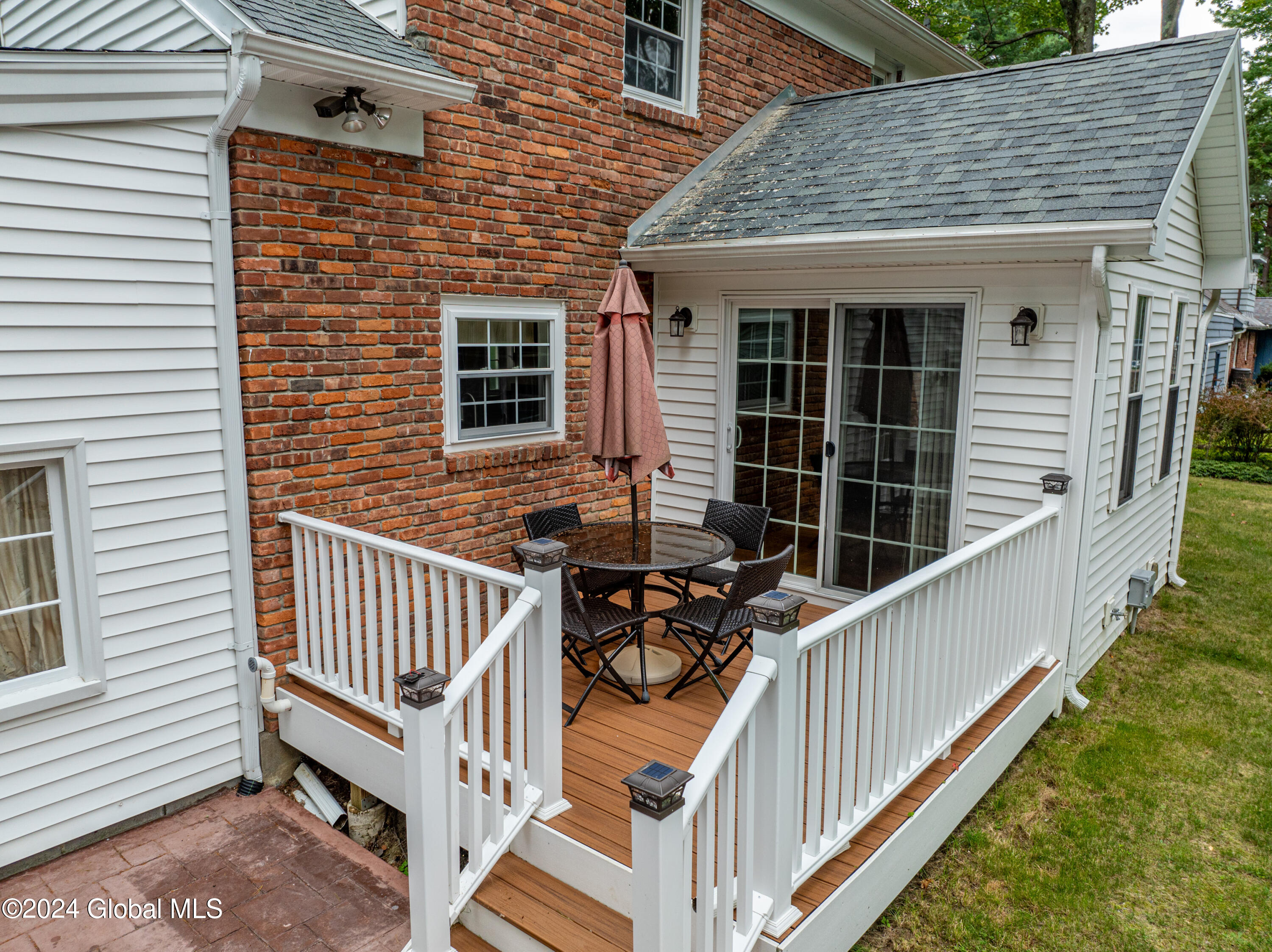 907 Inman Road Niskayuna, NY 12309 - Photo 44 of 53 907_Inman-45
