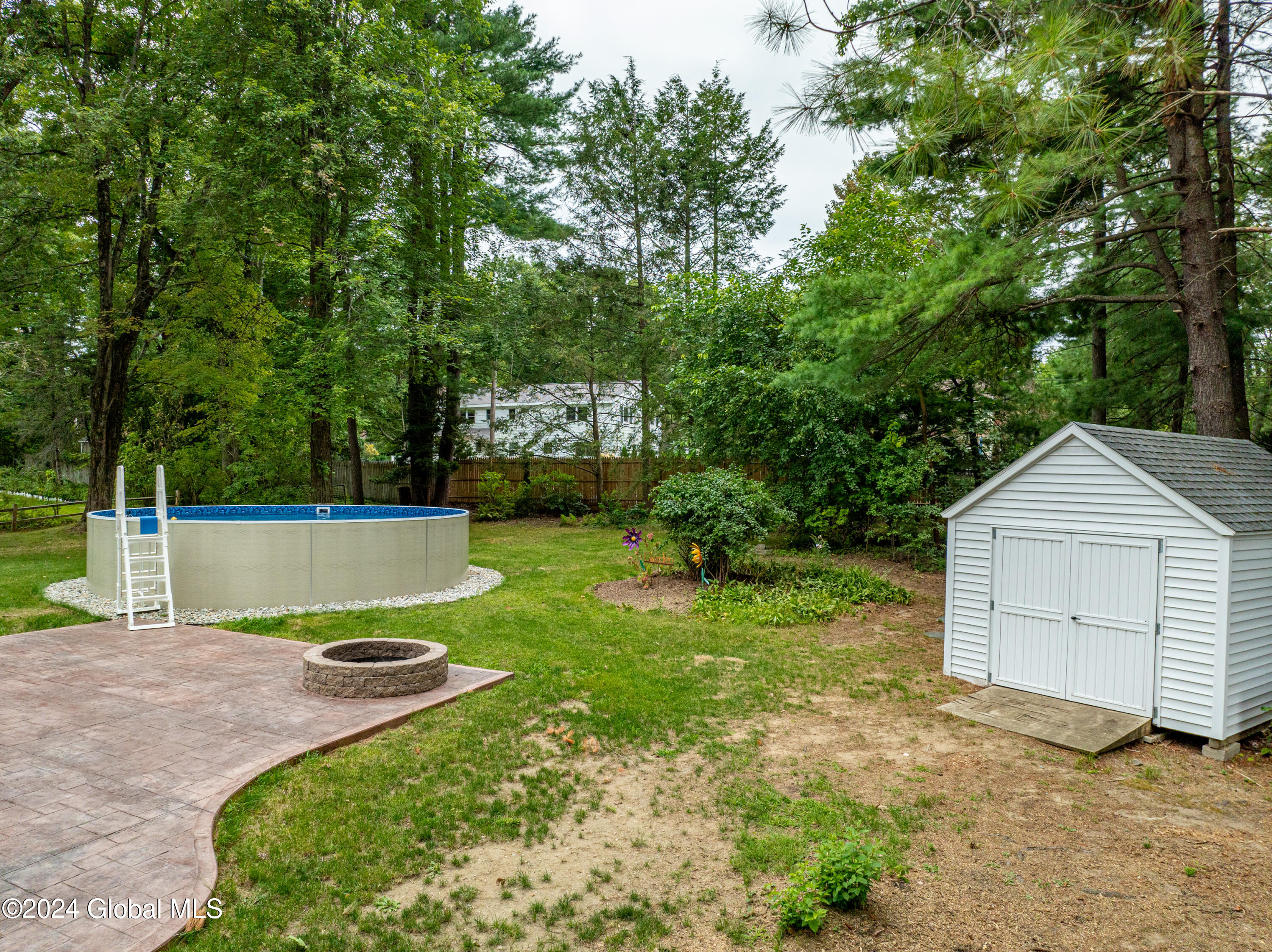 907 Inman Road Niskayuna, NY 12309 - Photo 9 of 53 907 Inman Rd