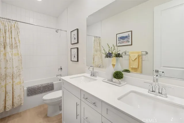 $950,000 | 20912 Silvergate Way, Newhall, CA 91321