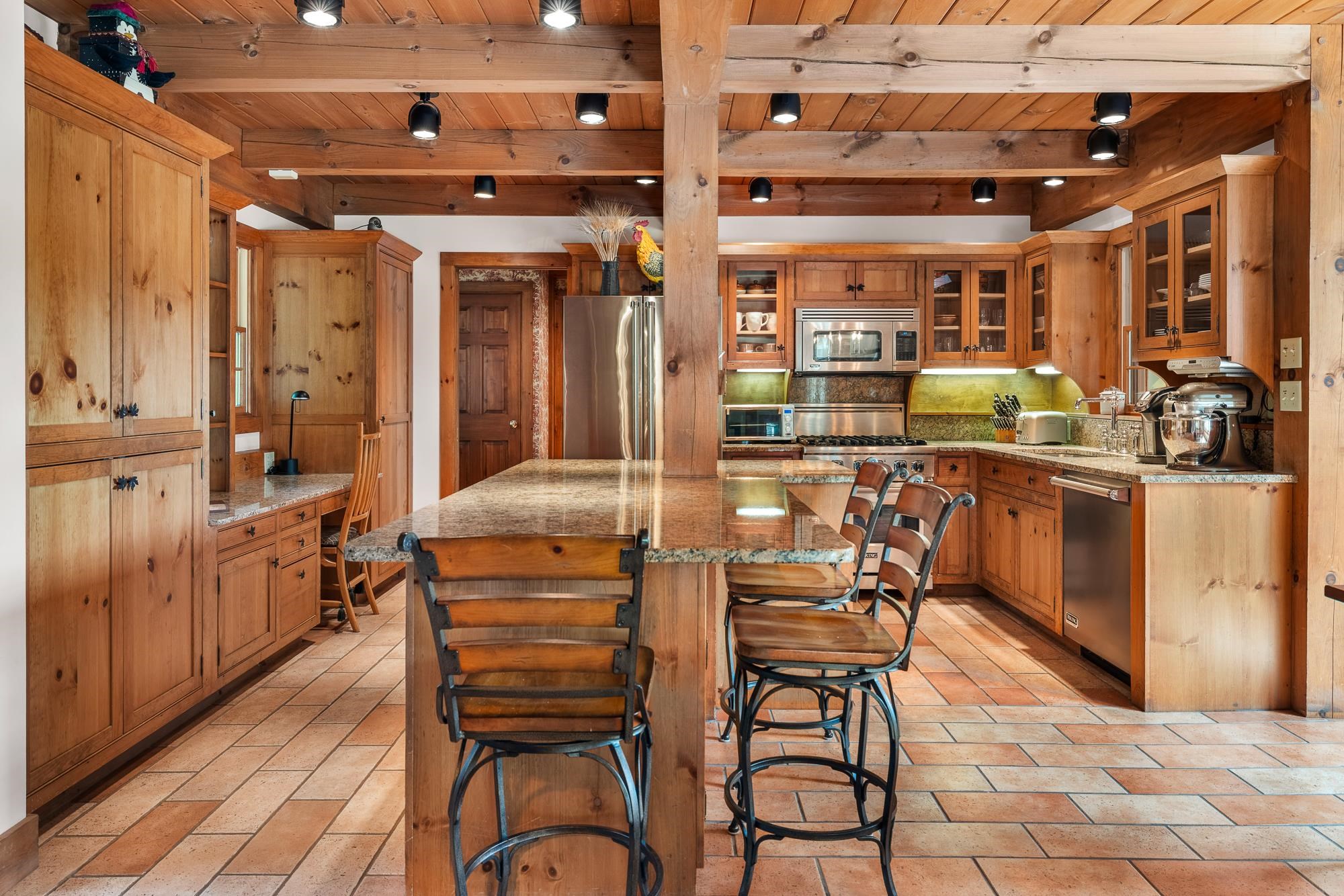 6 Sunset Ridge Road Winhall, VT 05340 - Photo 17 of 59 Gallery Image 17