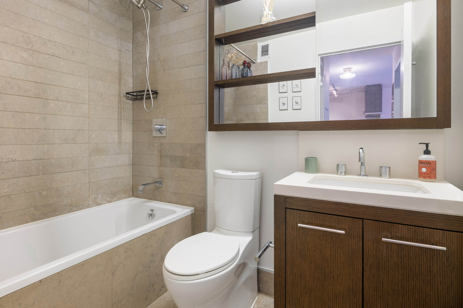 225 Rector Place, Unit 3R Manhattan, NY 10280 - Photo 10 of 15