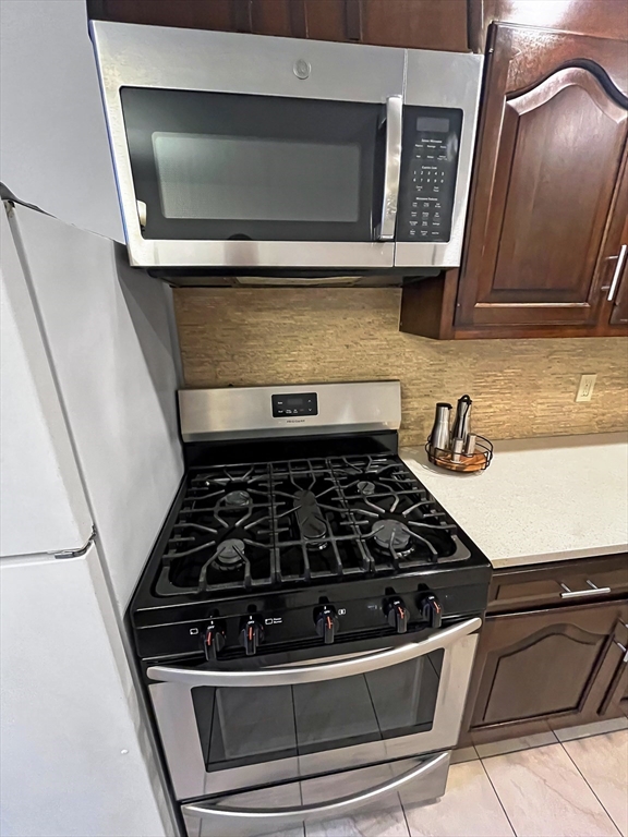 30 Ocean Street, Unit 4 Lynn, MA 01902 - Photo 10 of 23