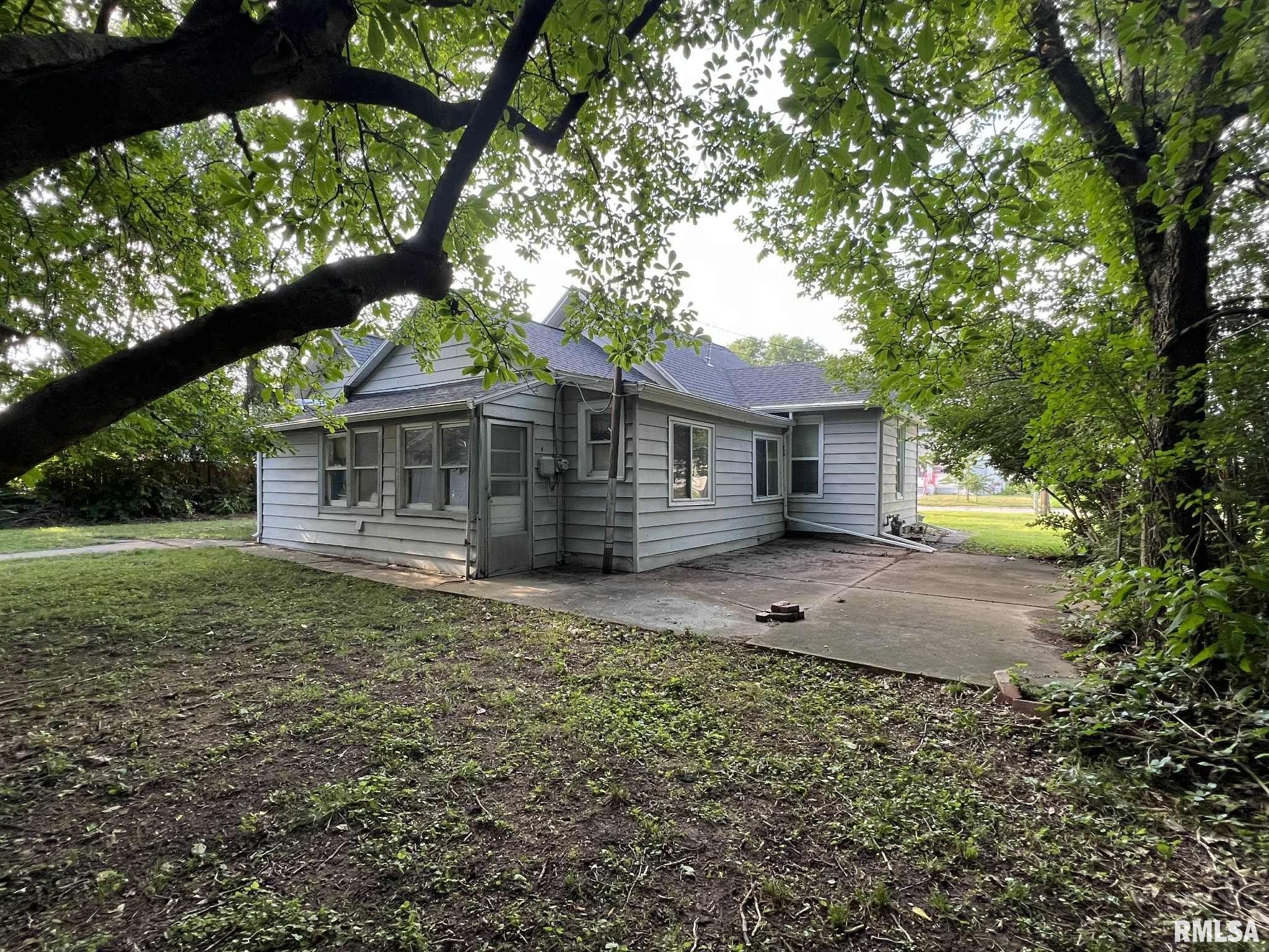 809 West Jefferson Street Macomb, IL 61455 - Photo 4 of 16