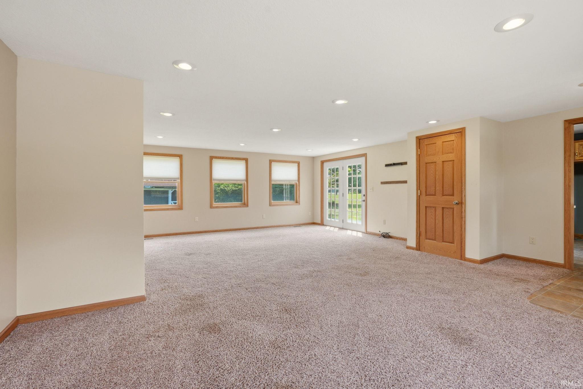 10147 North Meridian Road Ossian, IN 46777 - Photo 13 of 48