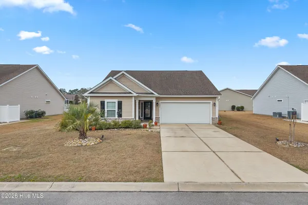 $388,000 | 2086 Castlebridge Court Northwest, Calabash, NC 28467