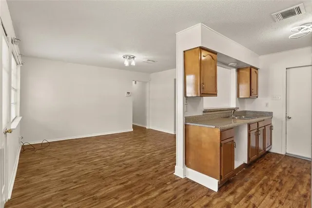 $2,000 | 6220 Kingston Court, New Orleans, LA 70131