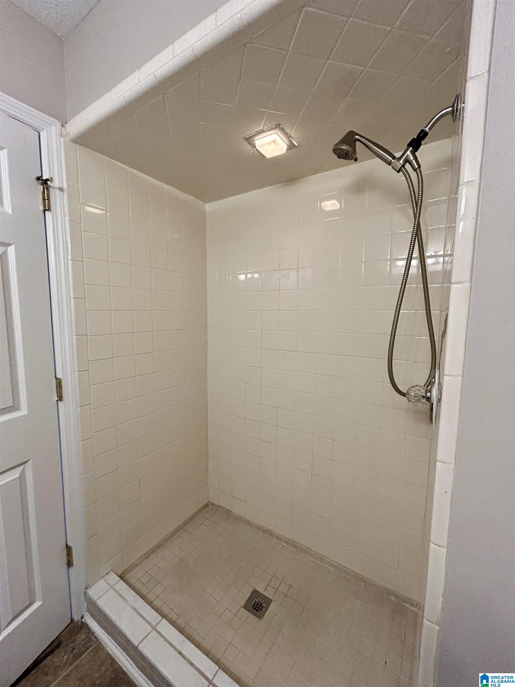 239 Hubbard Circle Anniston, AL 36206 - Photo 33 of 46
