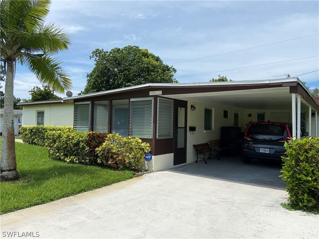 119 Apache Street Lehigh Acres, FL 33936 - Photo 2 of 29