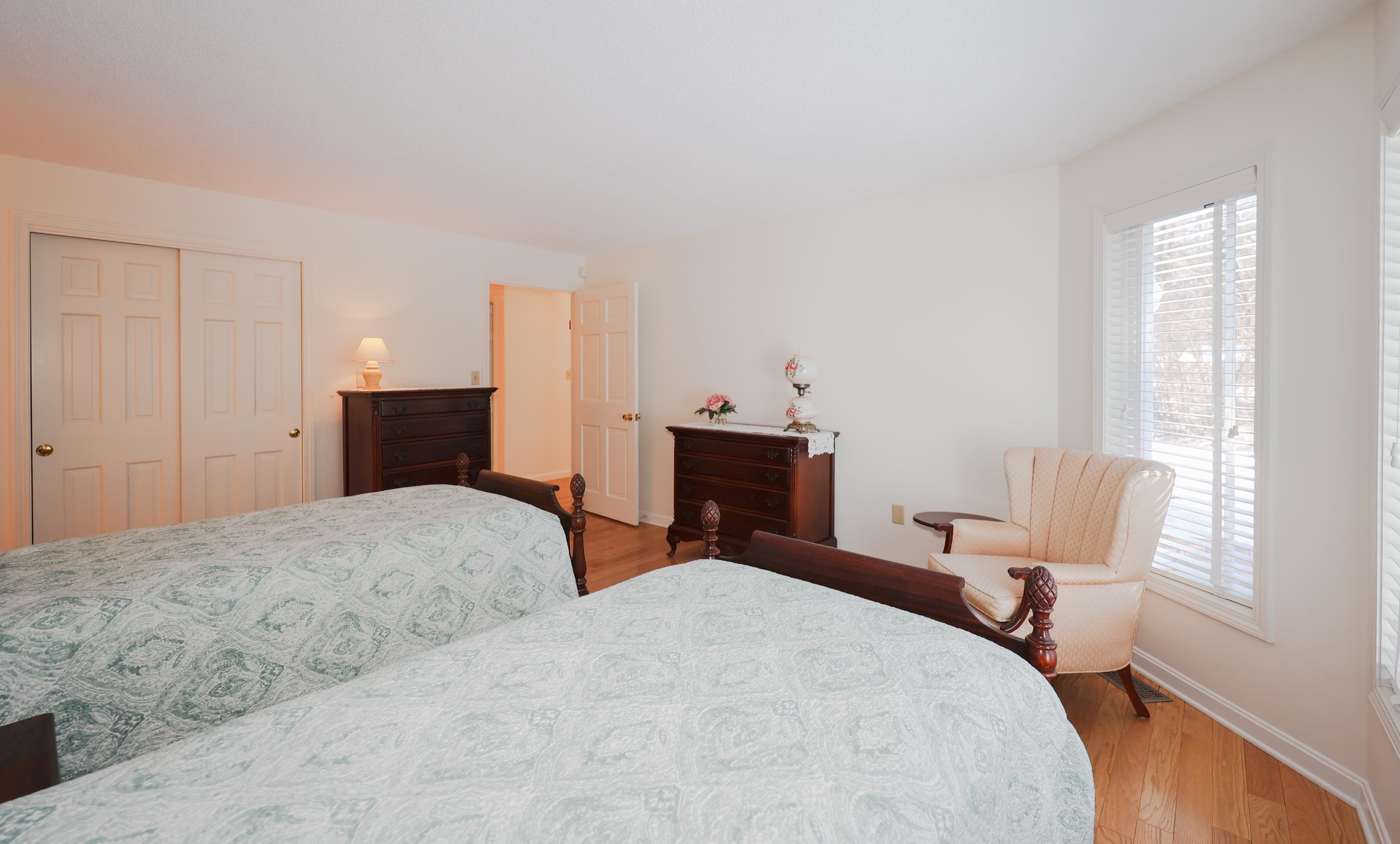 554 Straw Hill Road Manchester, NH 03104 - Photo 15 of 36