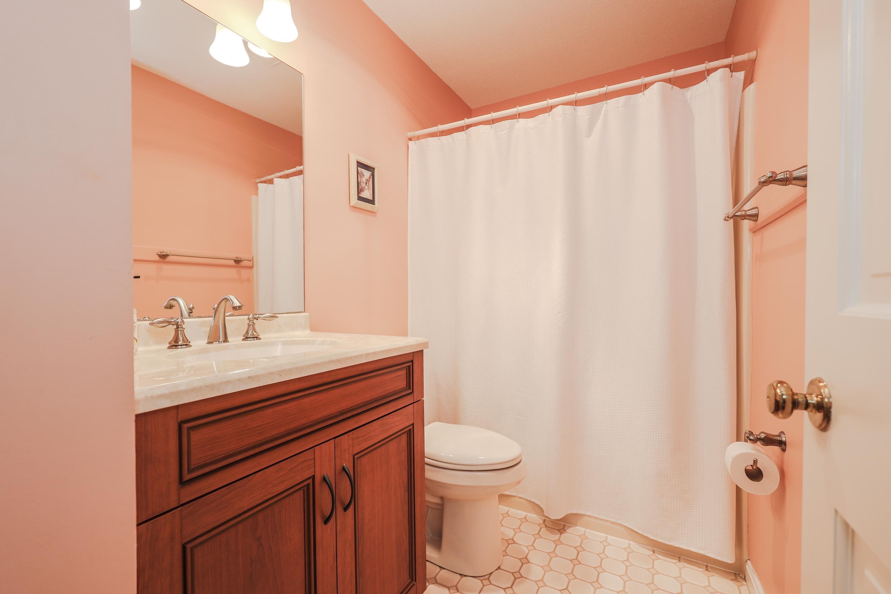 554 Straw Hill Road Manchester, NH 03104 - Photo 20 of 36