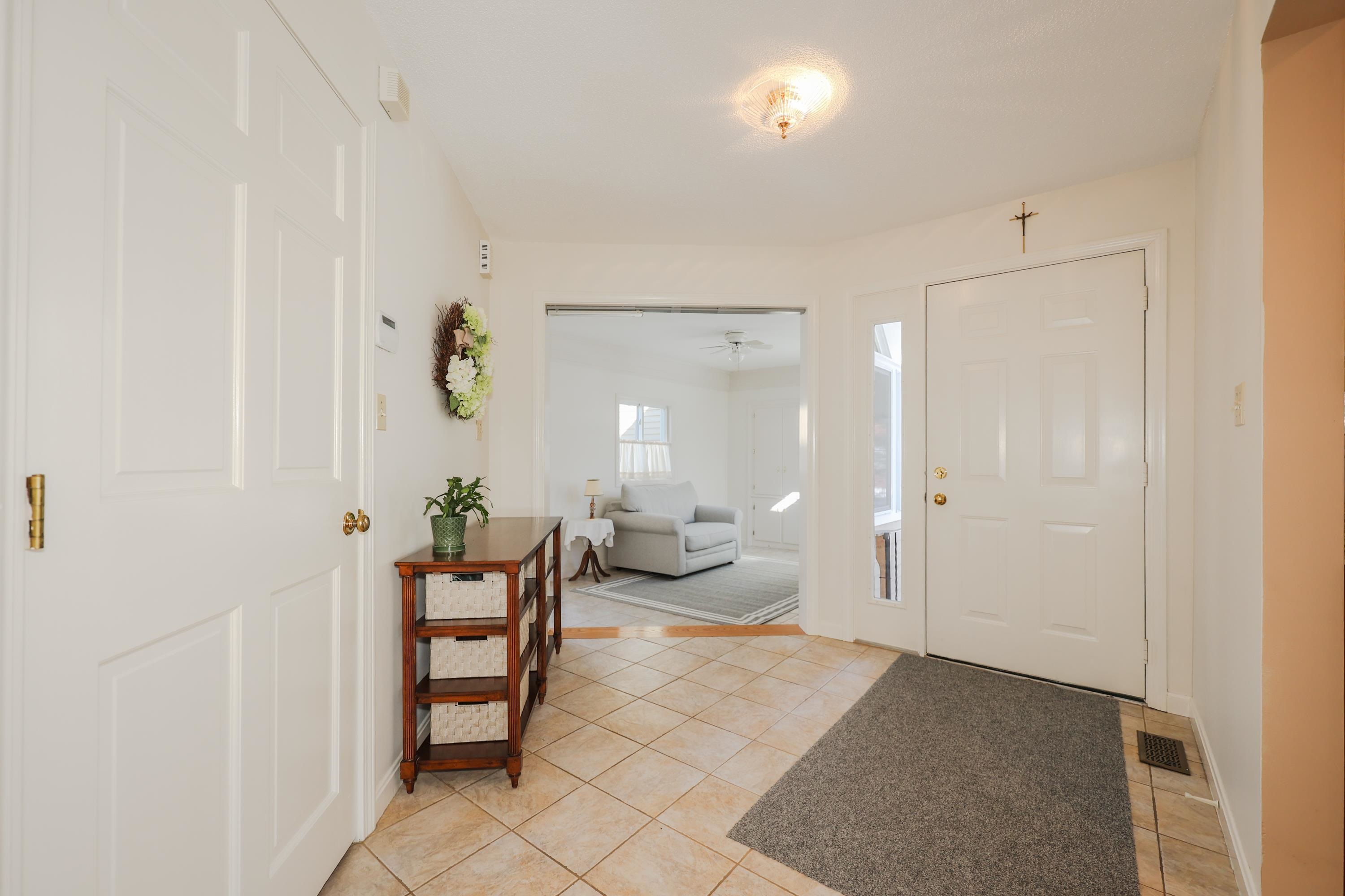 554 Straw Hill Road Manchester, NH 03104 - Photo 22 of 36