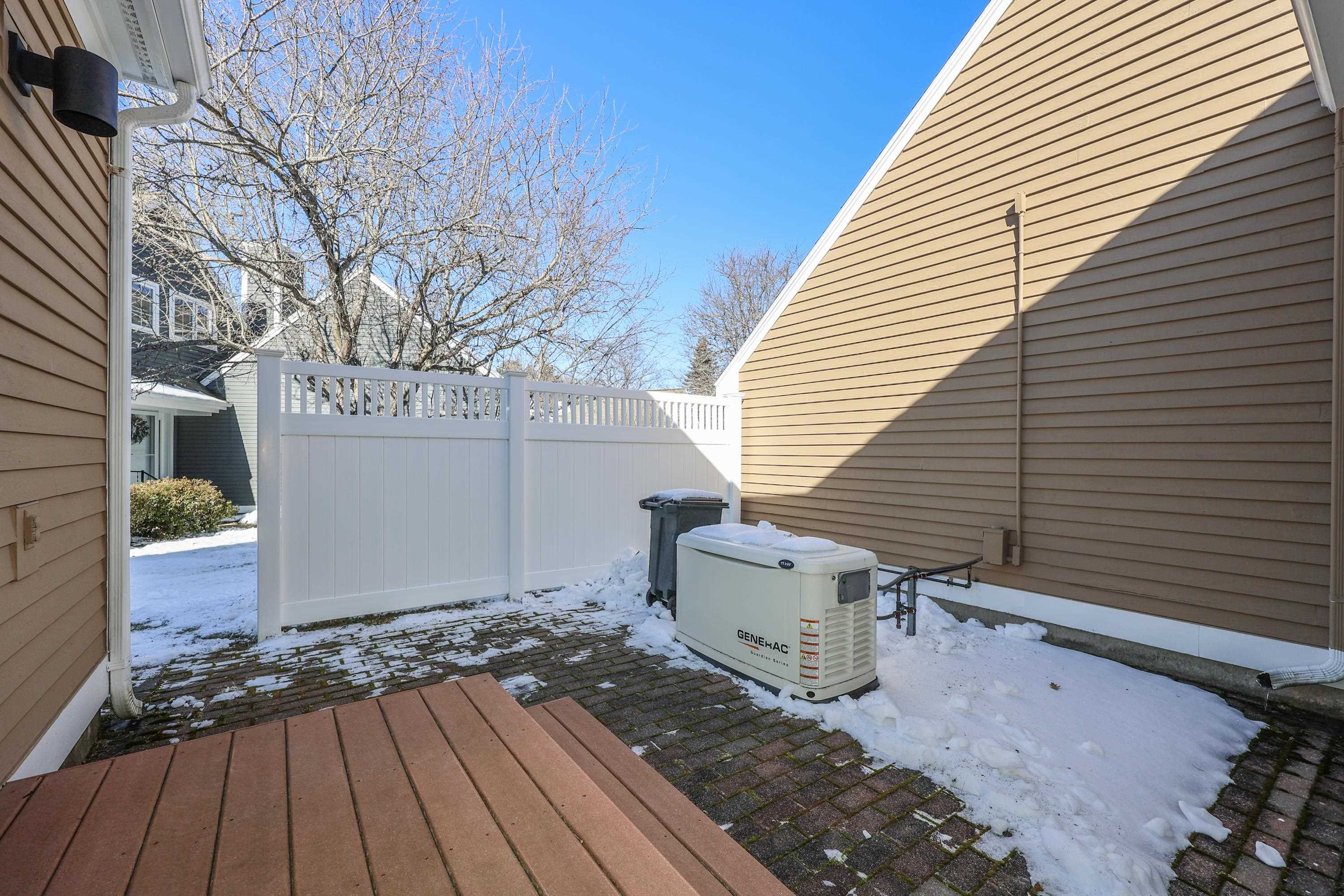 554 Straw Hill Road Manchester, NH 03104 - Photo 26 of 36