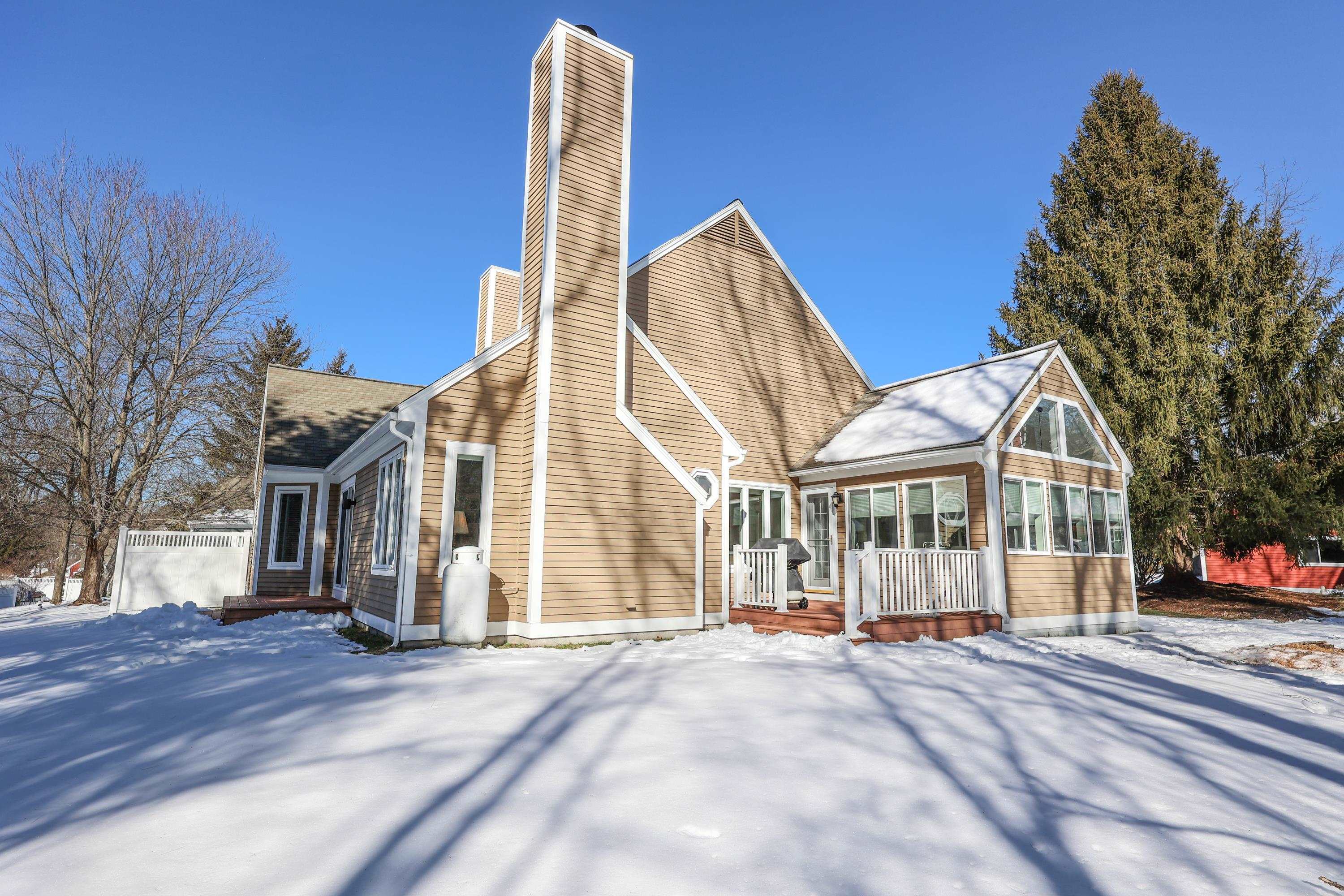 554 Straw Hill Road Manchester, NH 03104 - Photo 30 of 36