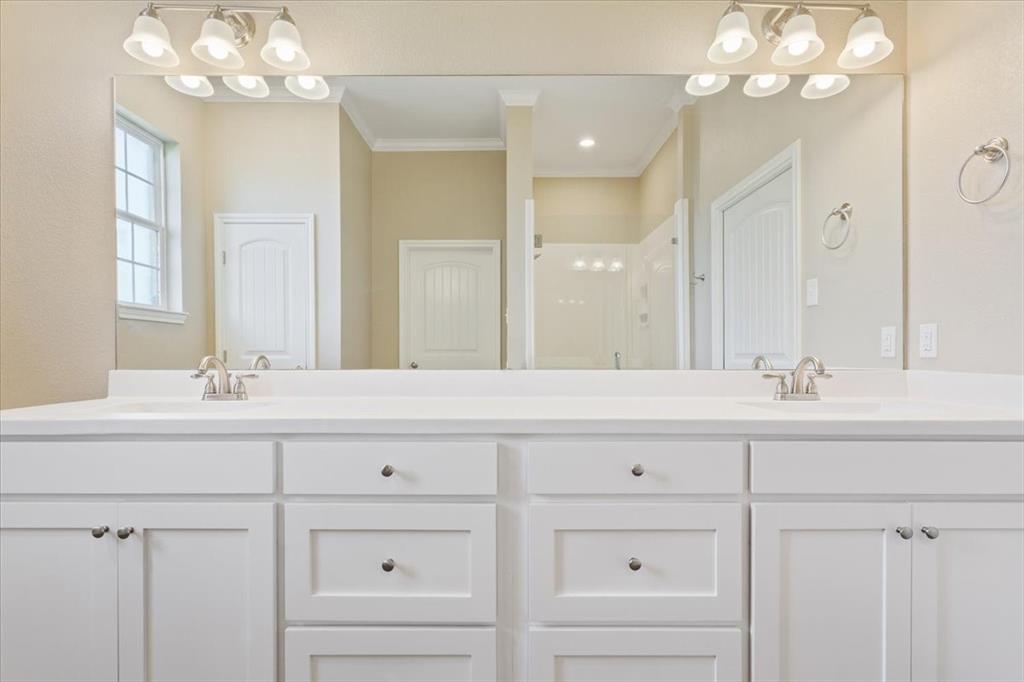 14356 China Spring Road China Spring, TX 76633 - Photo 15 of 36