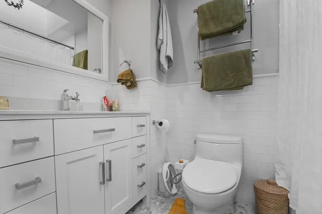 $759,000 | 159 Newark Street, Unit 4B, Hoboken, NJ 07030