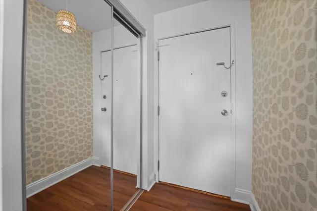 $759,000 | 159 Newark Street, Unit 4B, Hoboken, NJ 07030