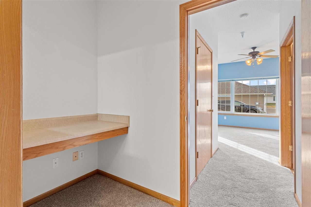2953 Heinz Road, Unit 2 Iowa City, IA 52240 - Photo 11 of 23 Gallery Image 11