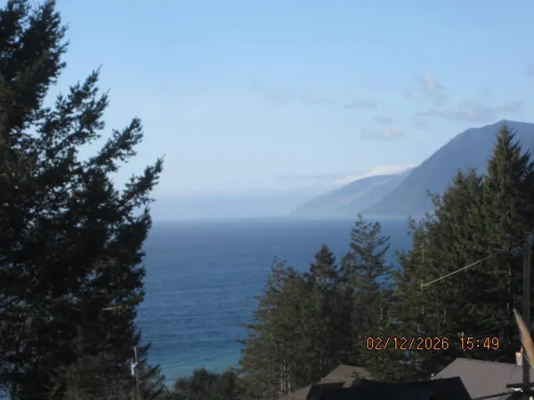 $29,000 | 576 Ridge Road, Shelter Cove, CA 95589