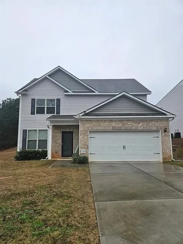 $2,300 | 7373 Ledgestone Lane, Riverdale, GA 30274