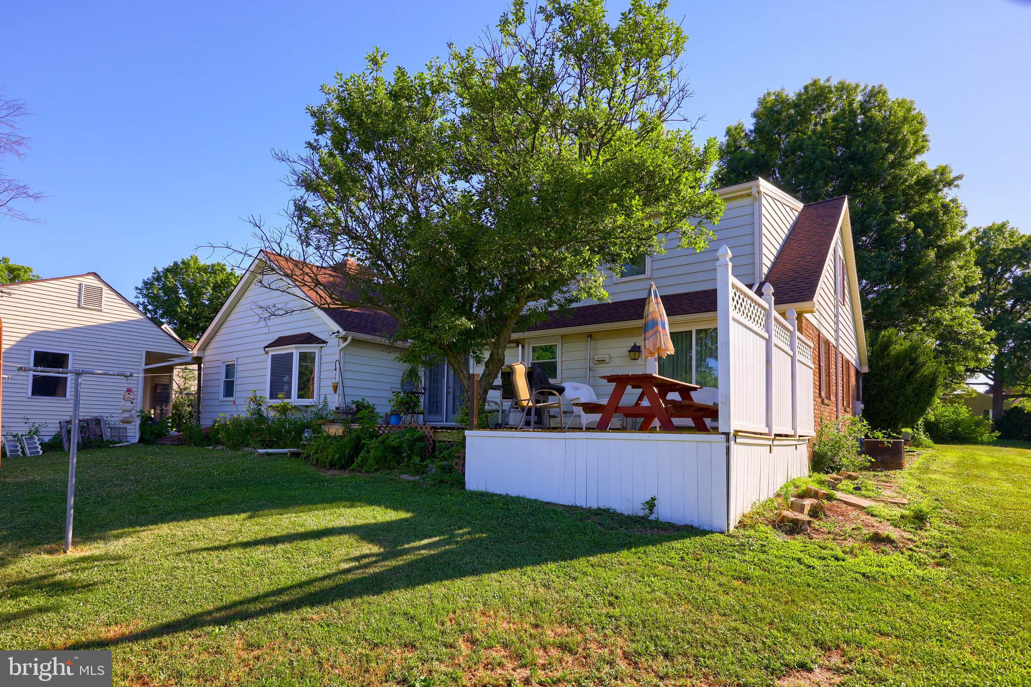 220 Weaver Drive Lititz, PA 17543 - Photo 29 of 33 Gallery Image 29