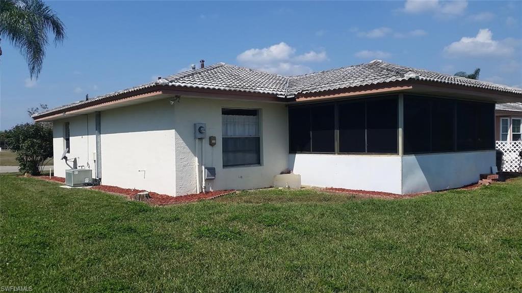 1618 Ridgecrest Street Lehigh Acres, FL 33936 - Photo 4 of 15 Gallery Image 4