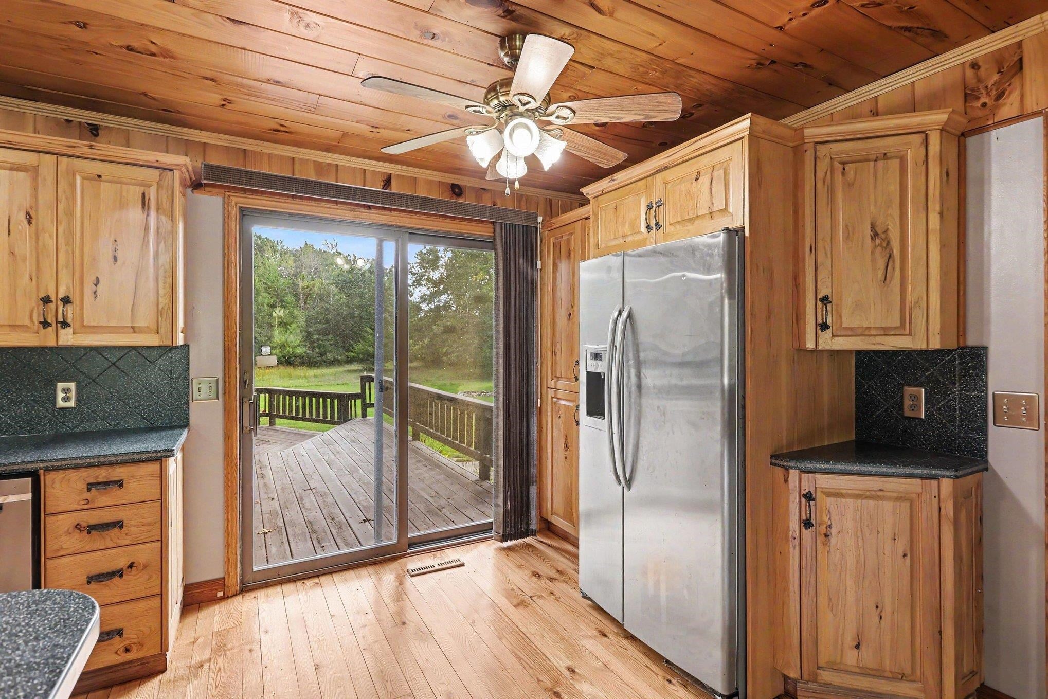 1888 East Erickson Road Pinconning, MI 48650 - Photo 23 of 29 Gallery Image 23